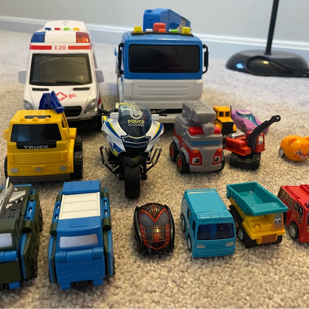 Assorted Kids Toy Cars & Vehicles Set